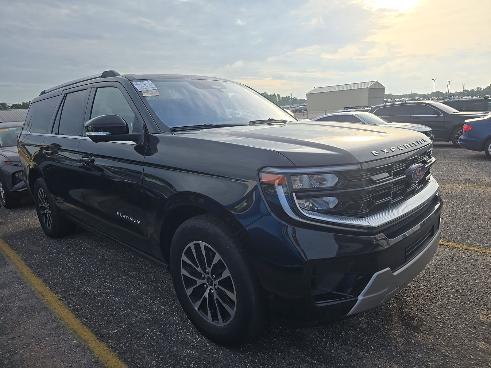 FORD EXPEDITION MAX - 4
