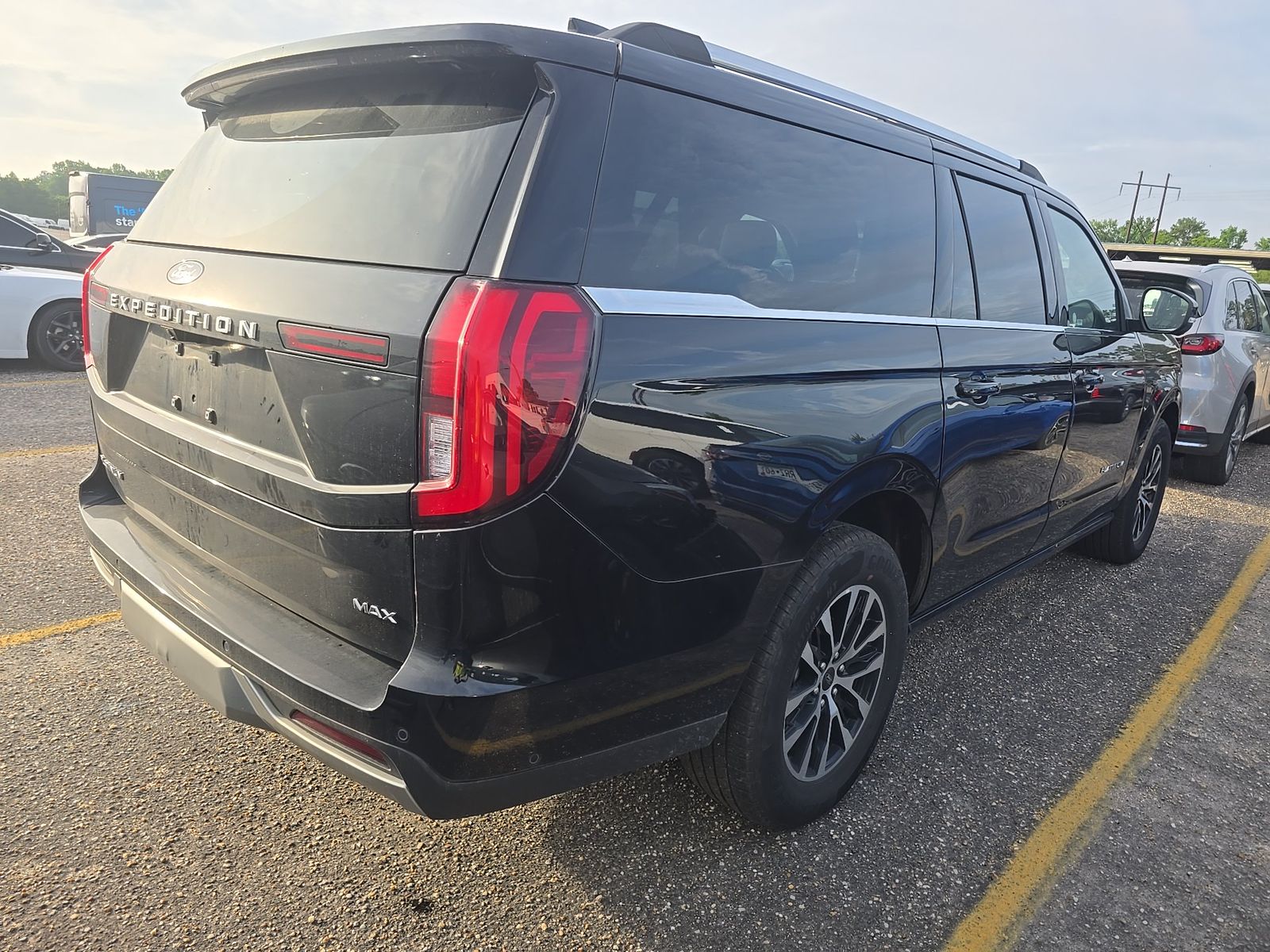 FORD EXPEDITION MAX - 5