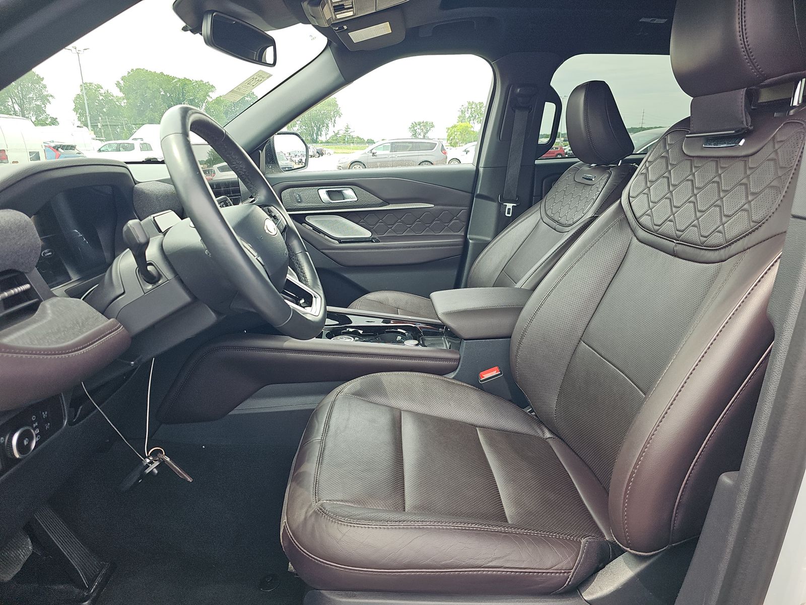 FORD EXPLORER - 8