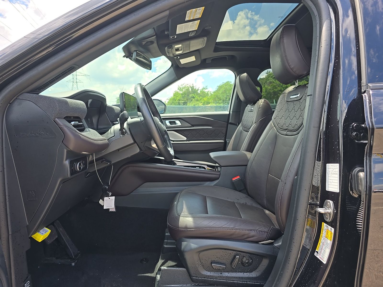 FORD EXPLORER - 8