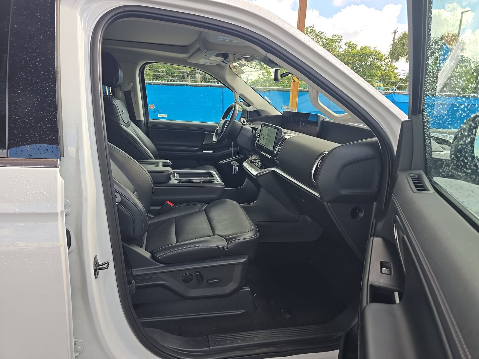 FORD EXPEDITION - 9