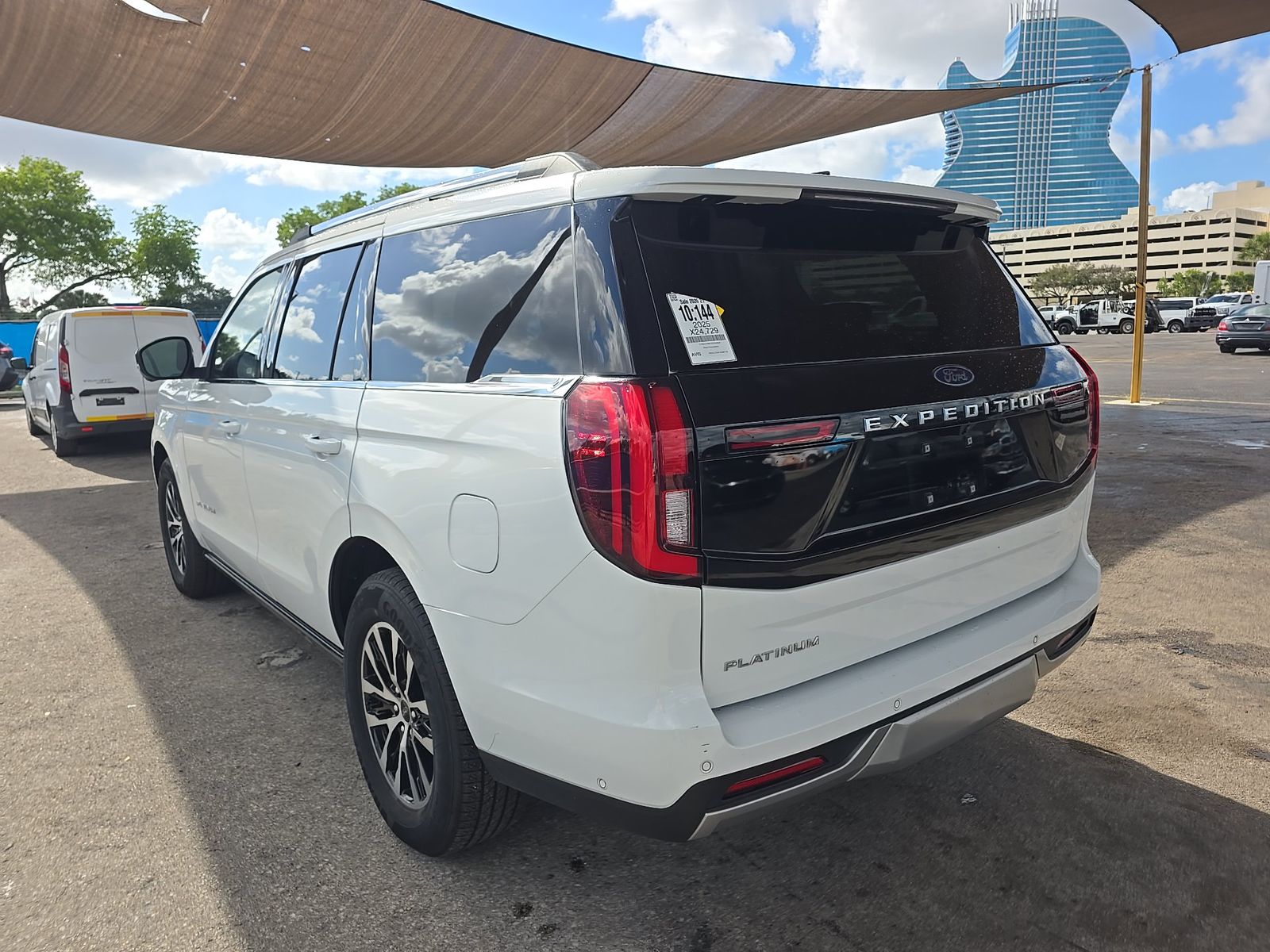 FORD EXPEDITION - 7