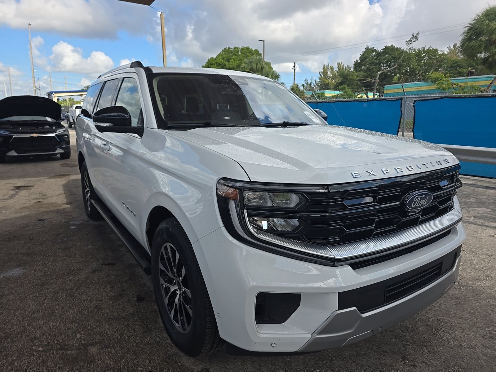 FORD EXPEDITION - 4