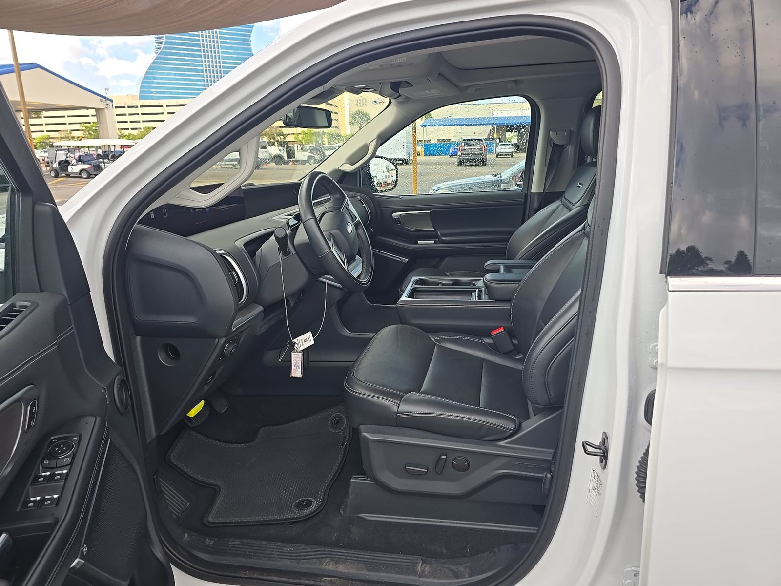 FORD EXPEDITION - 8