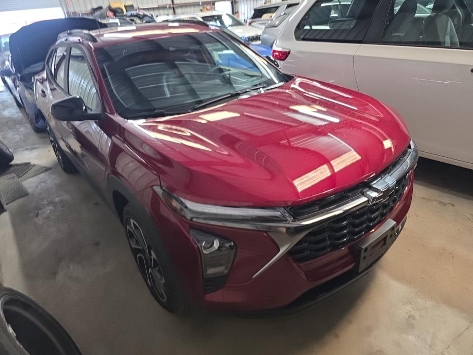 CHEVROLET TRAX - 4