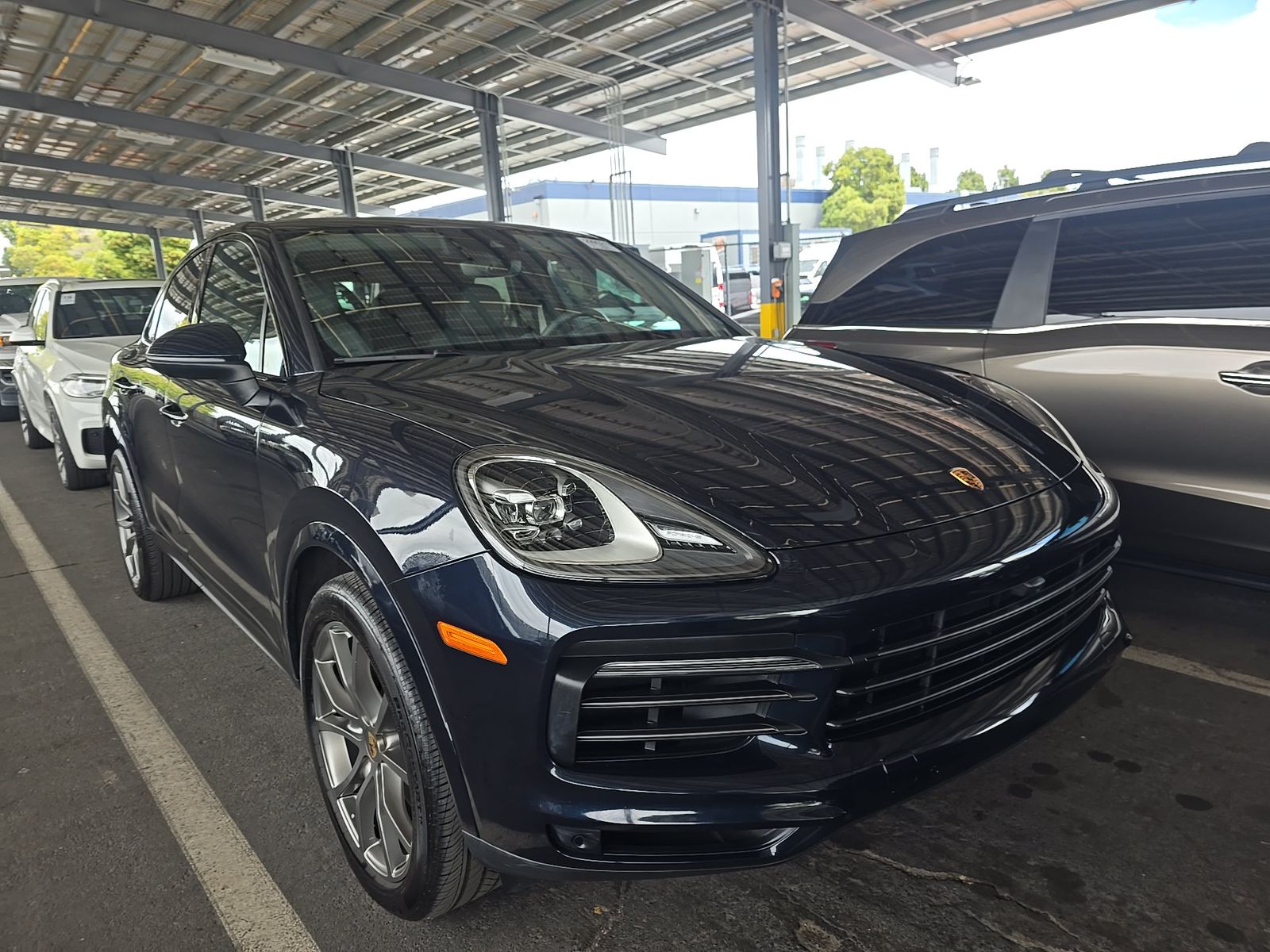 PORSCHE CAYENNE - 4
