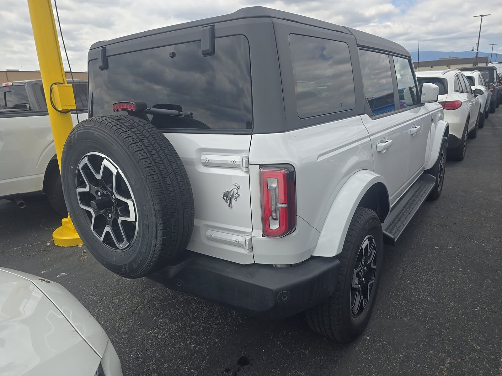FORD BRONCO - 5