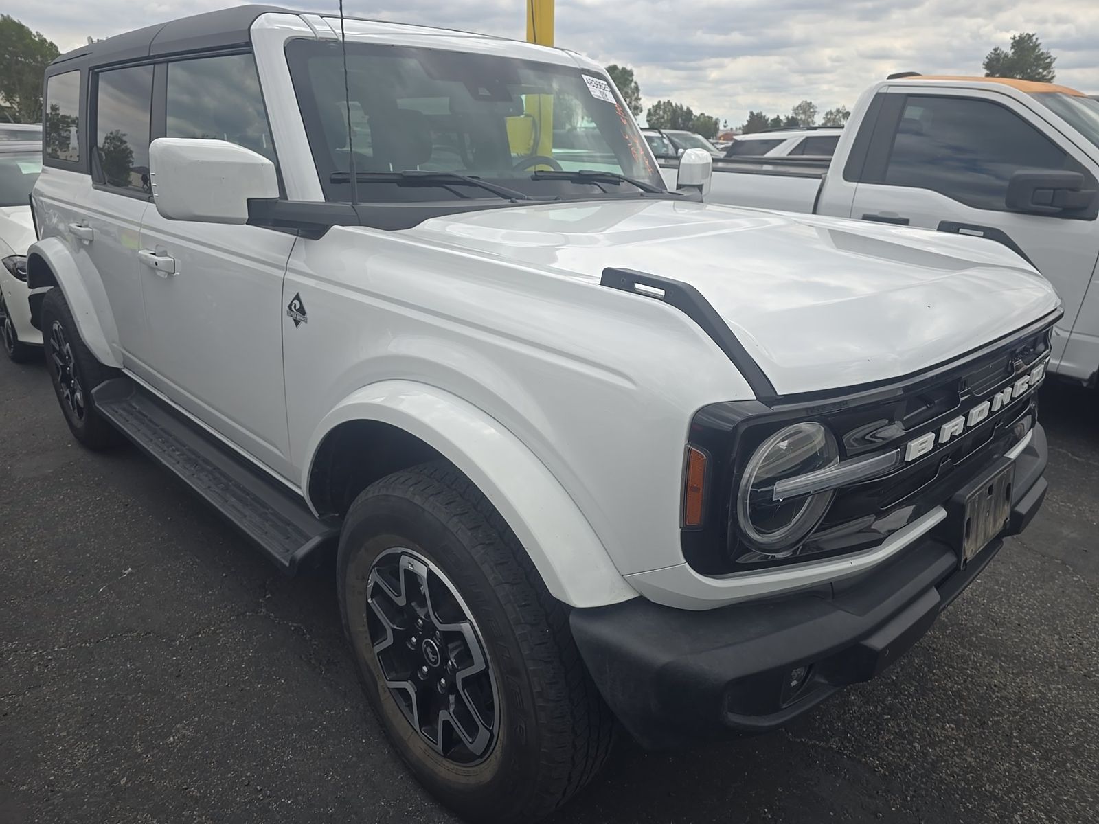 FORD BRONCO - 4