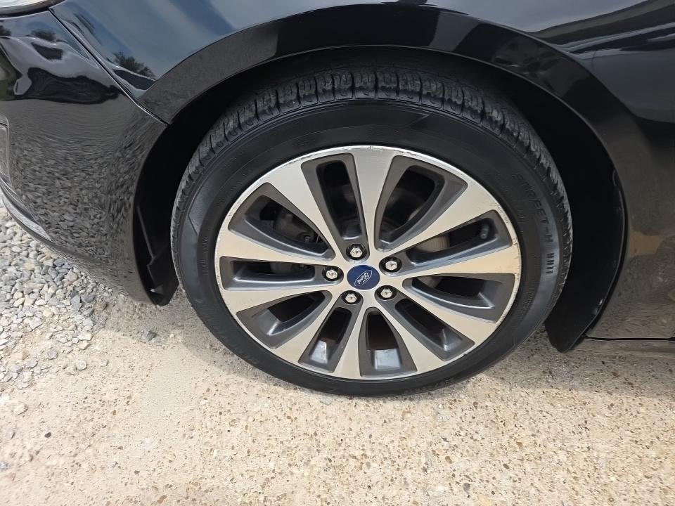 FORD FUSION - 9