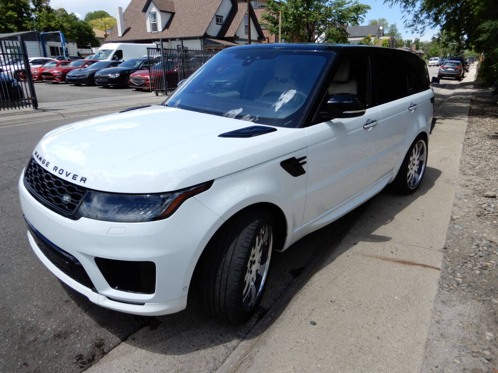 2020 Land Rover Range Rover Sport HST AWD