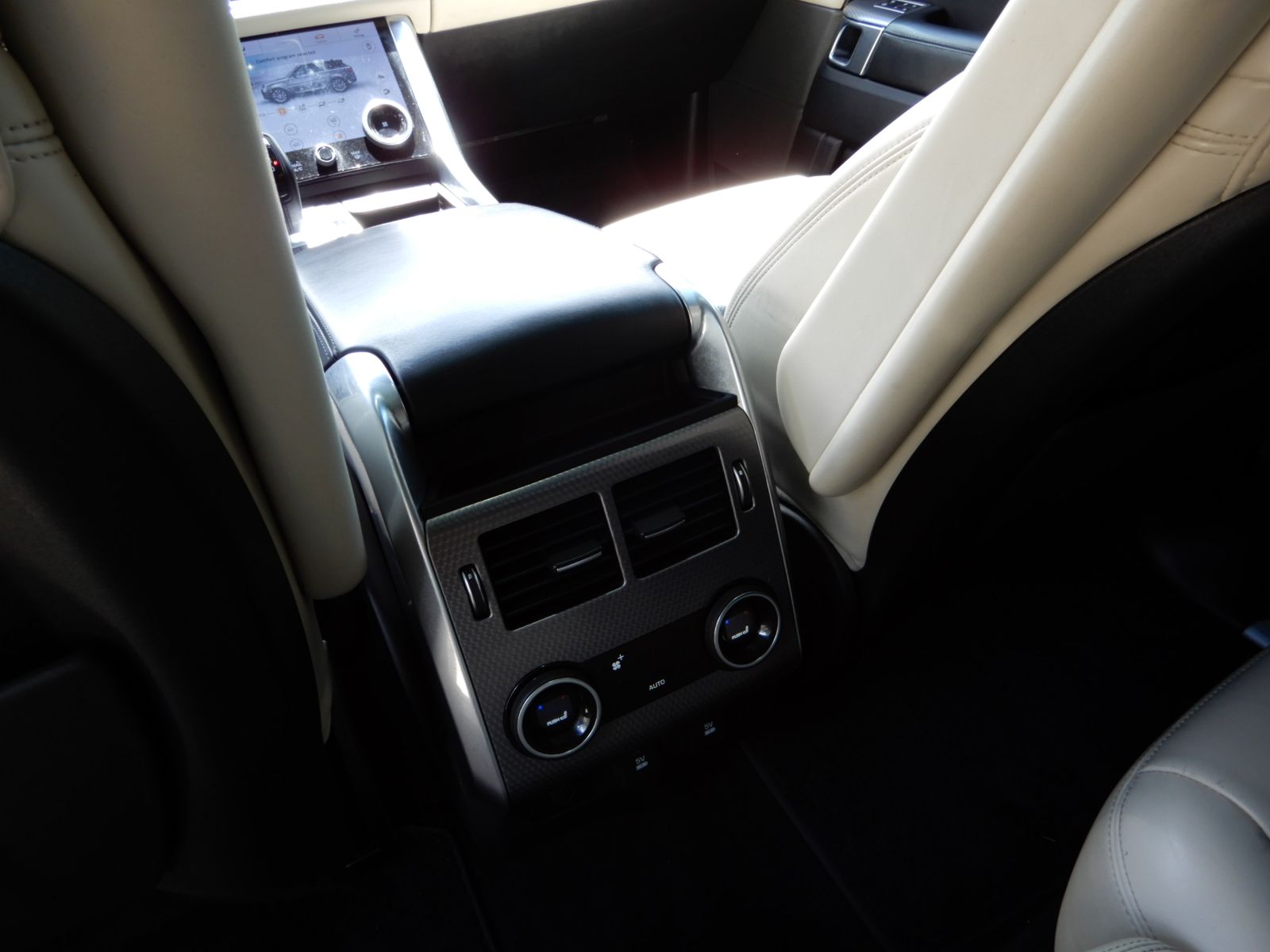 2020 Land Rover Range Rover Sport HST AWD