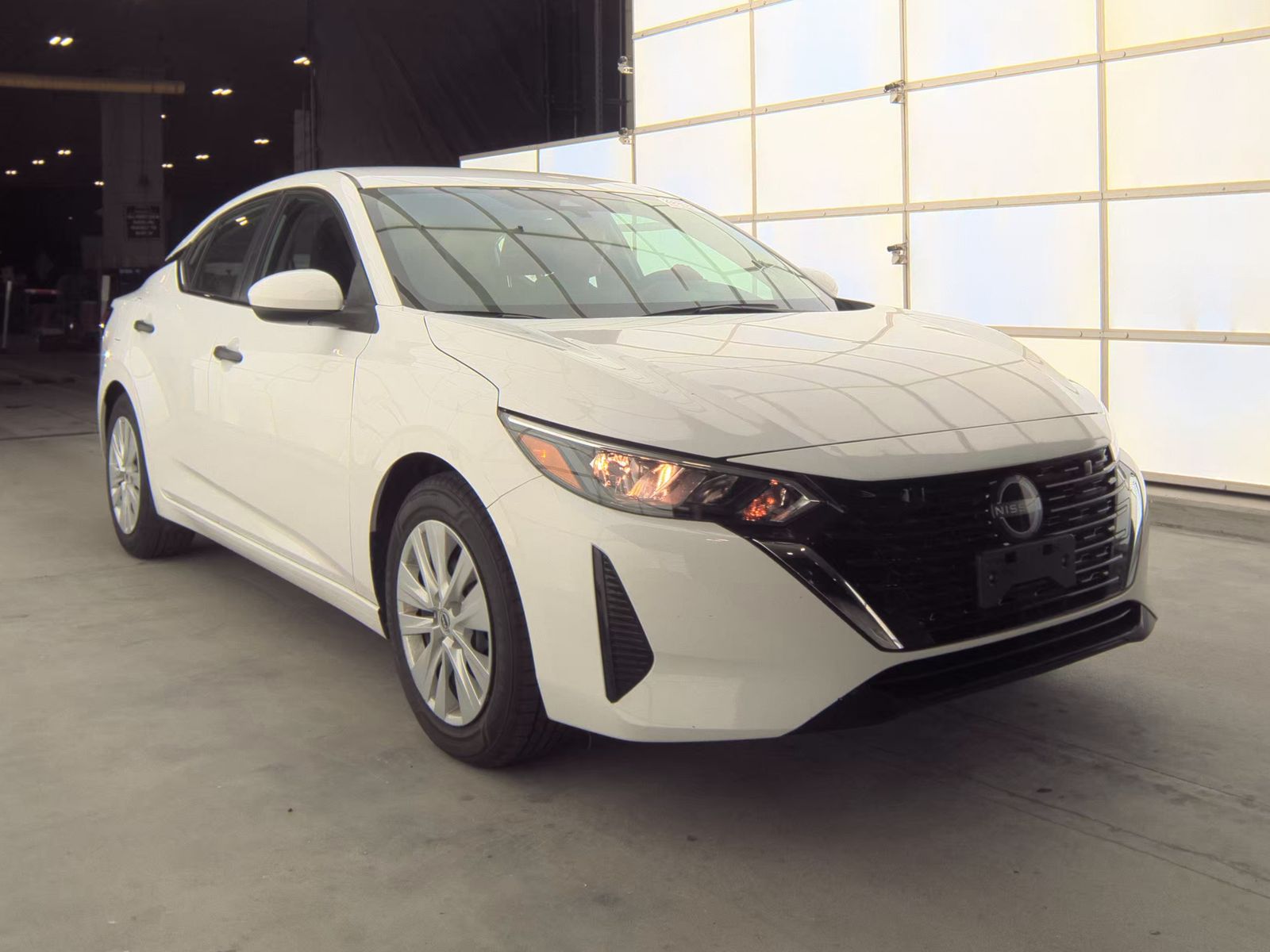 NISSAN SENTRA - 4