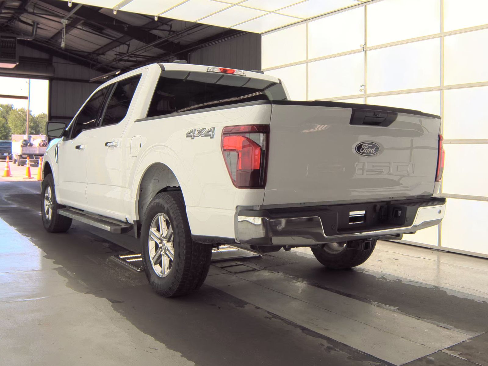 2025 Ford F-150 XLT AWD
