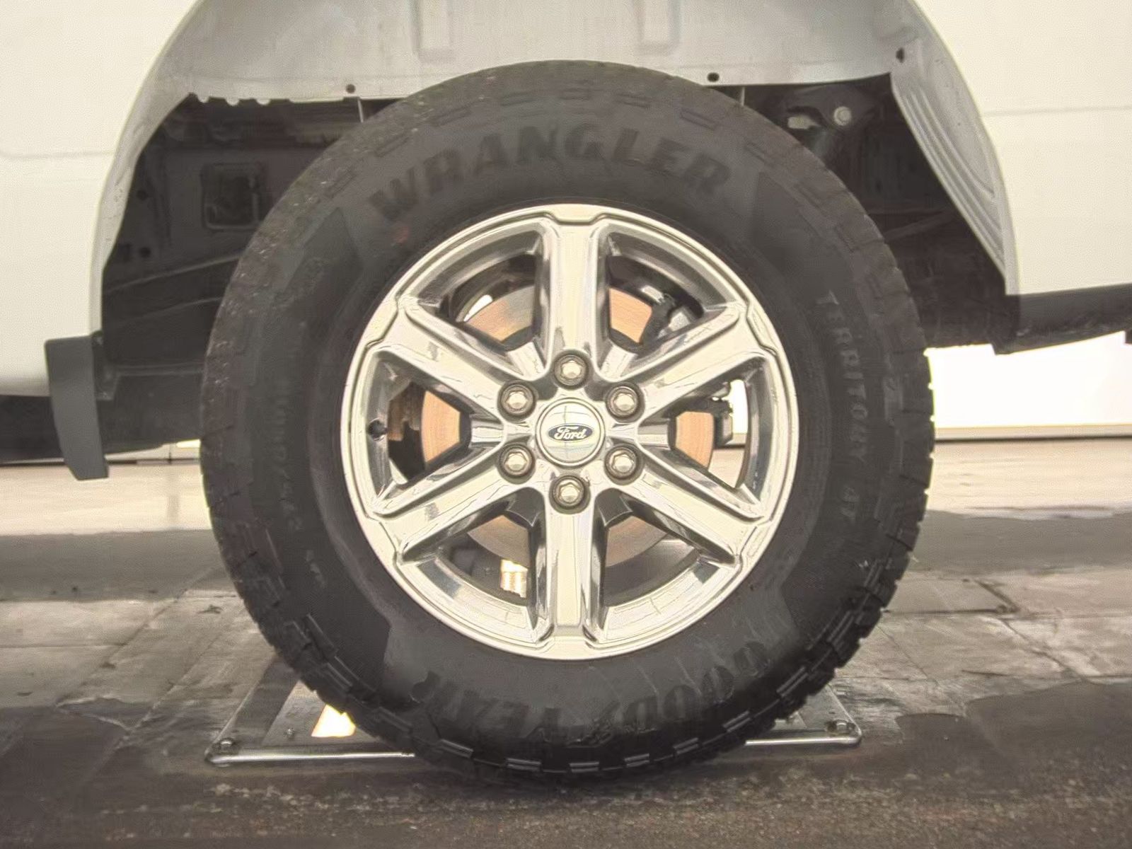 2025 Ford F-150 XLT AWD