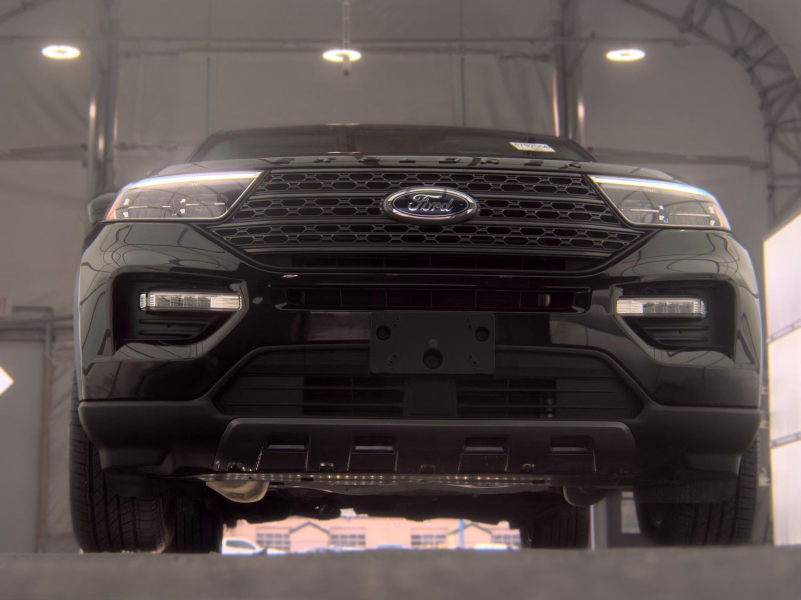FORD EXPLORER - 4