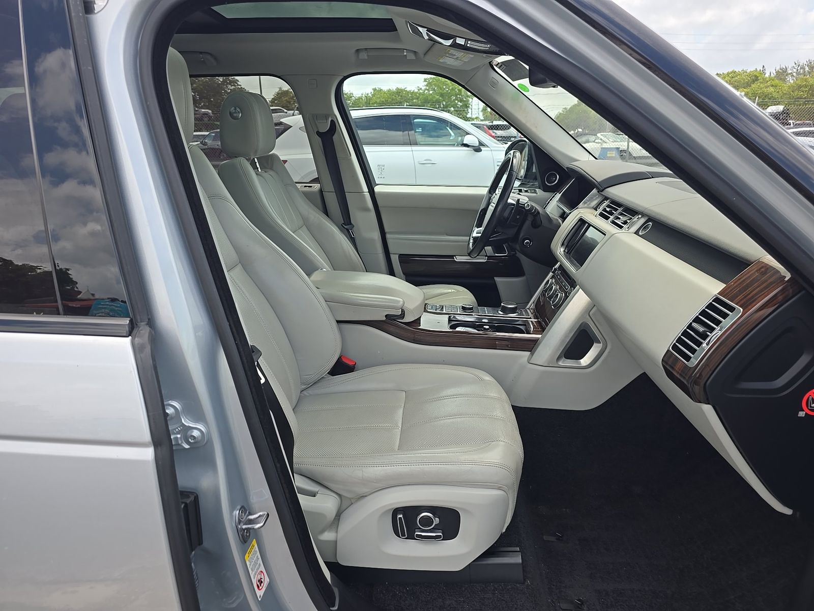 LAND ROVER RANGE ROVER - 9