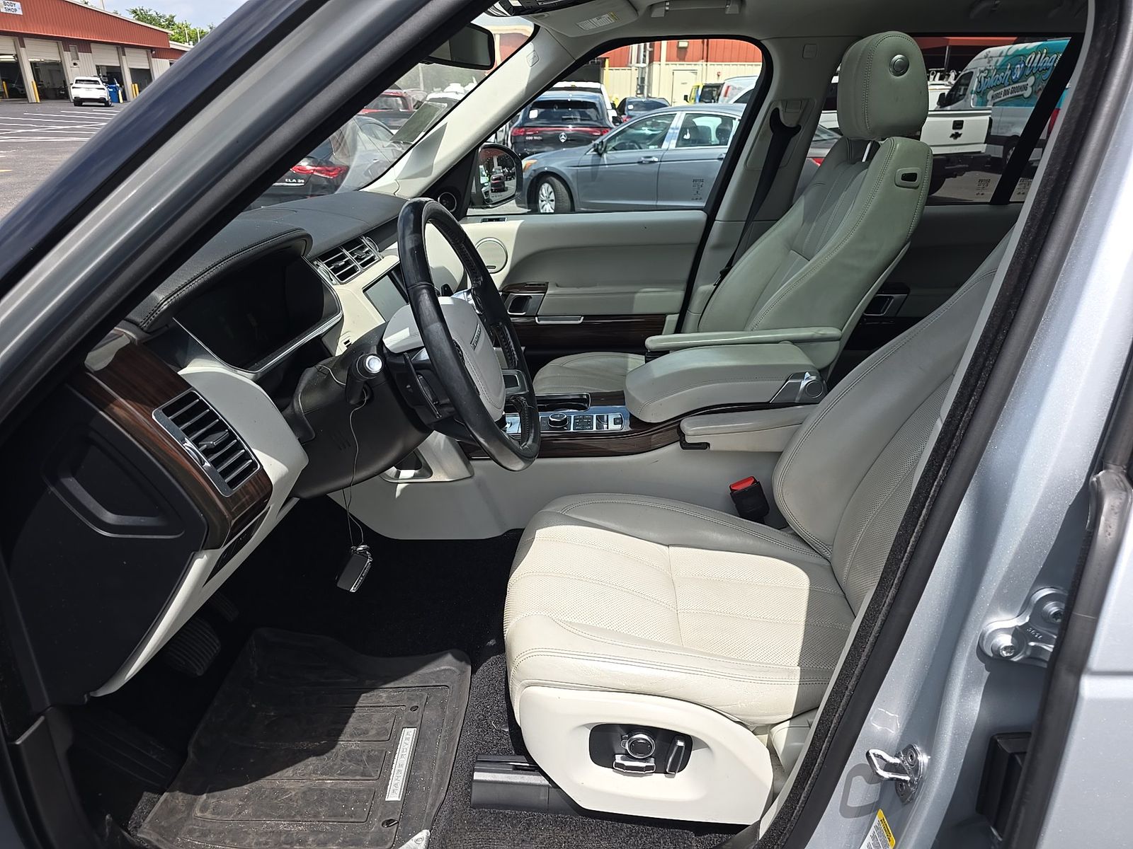 LAND ROVER RANGE ROVER - 8