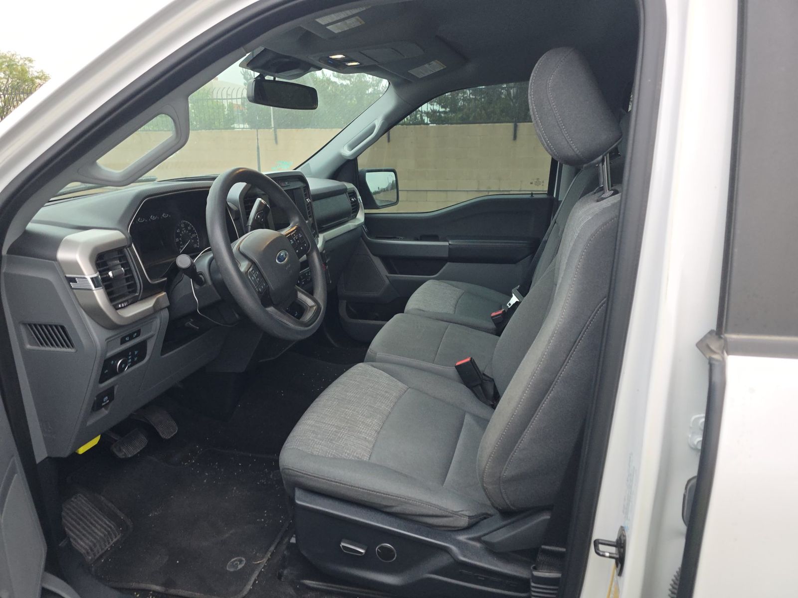 FORD F-150 - 8