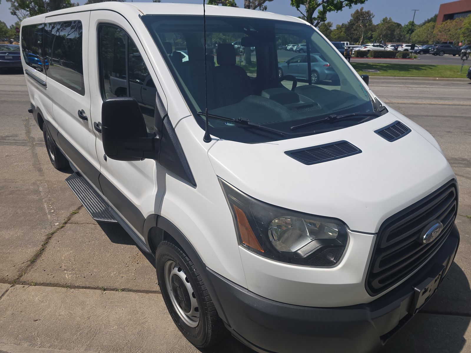 FORD TRANSIT 350 - 4