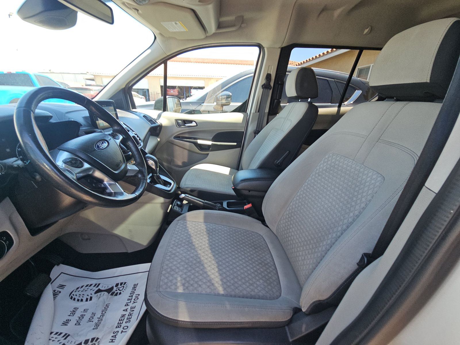 FORD TRANSIT CONNECT - 8