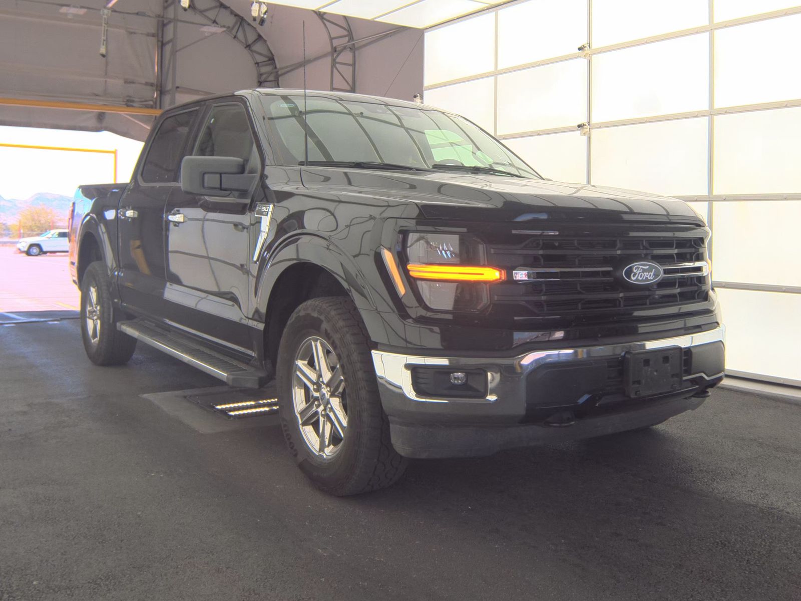 FORD F-150 - 4