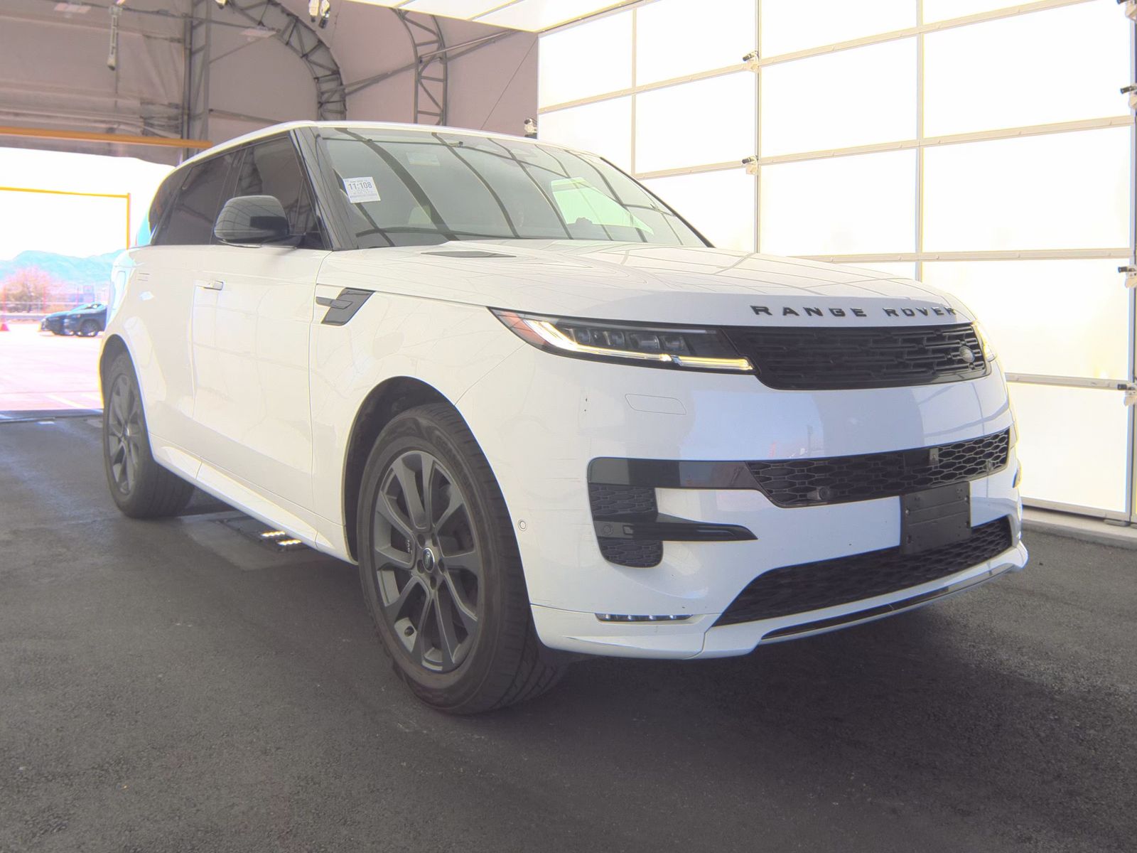 2024 Land Rover Range Rover Sport Dynamic SE FWD