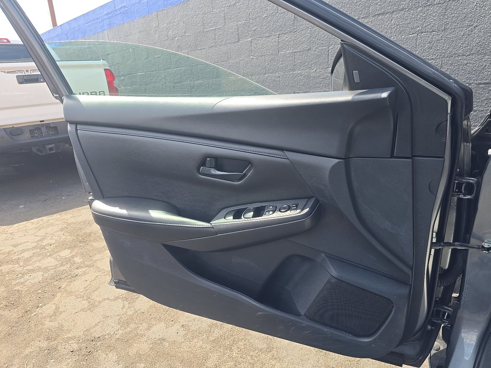 NISSAN SENTRA - 10