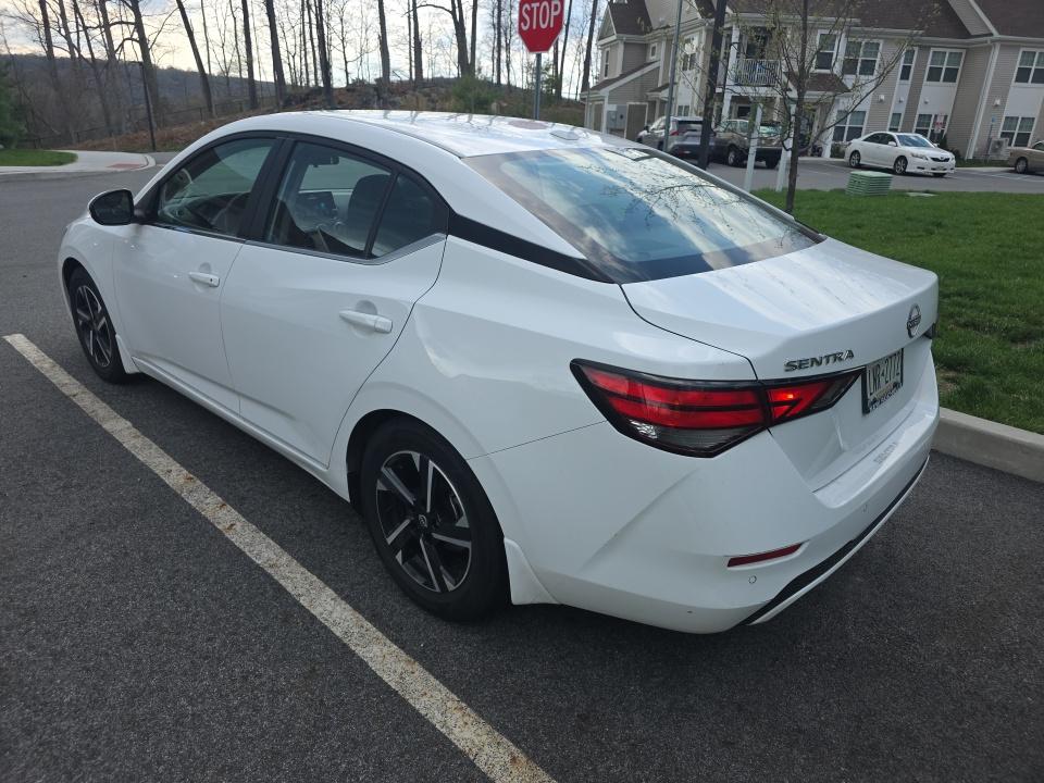 NISSAN SENTRA - 8