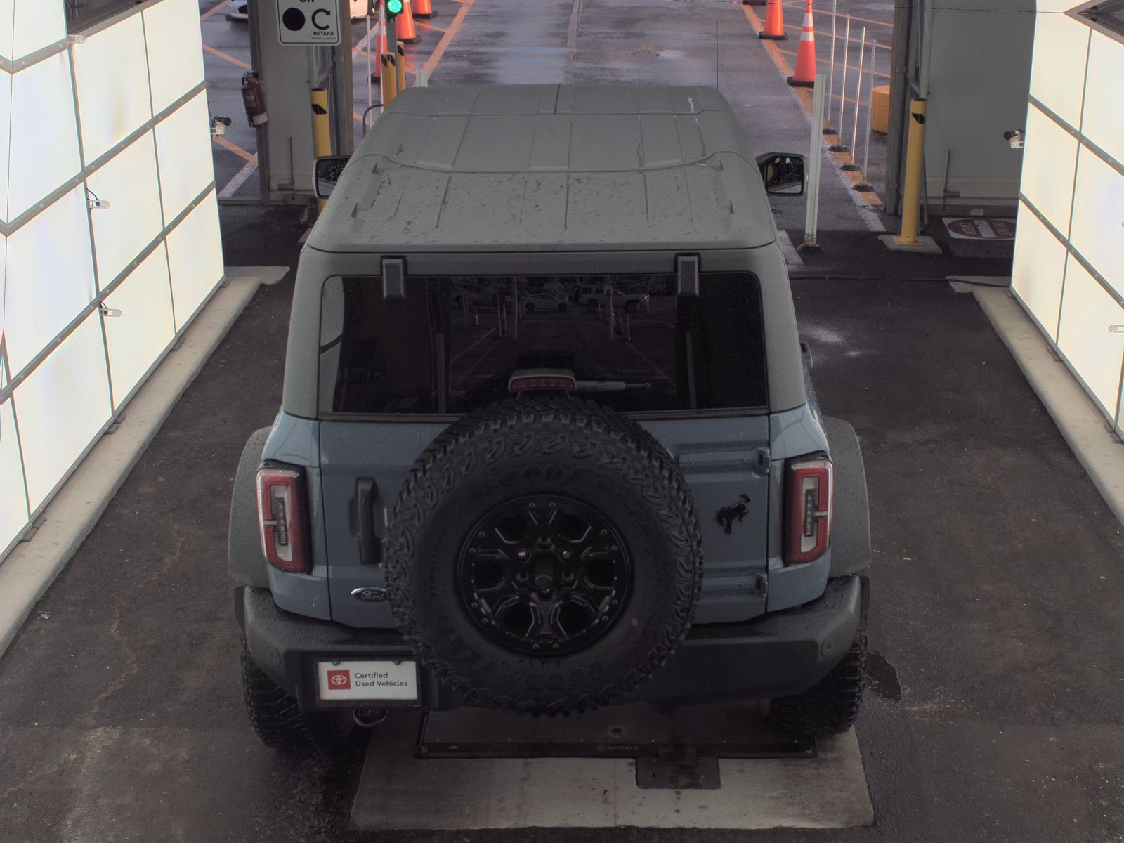 FORD BRONCO - 7