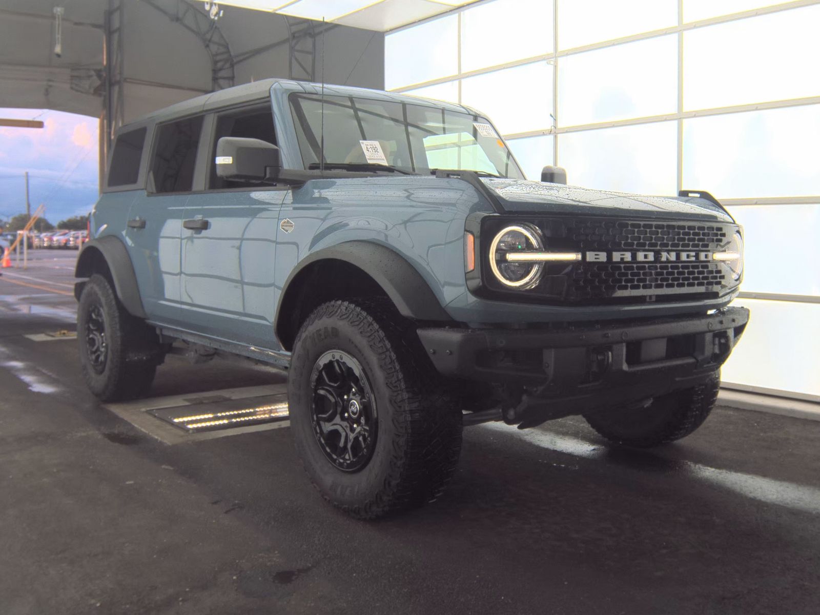 FORD BRONCO - 5