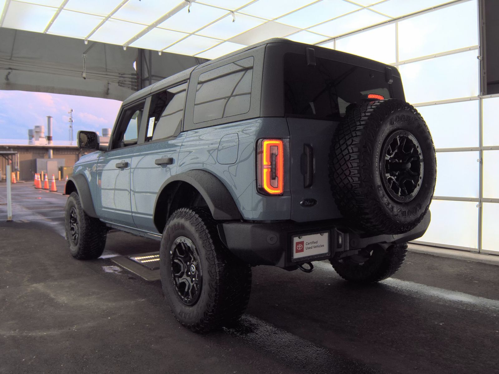 FORD BRONCO - 9