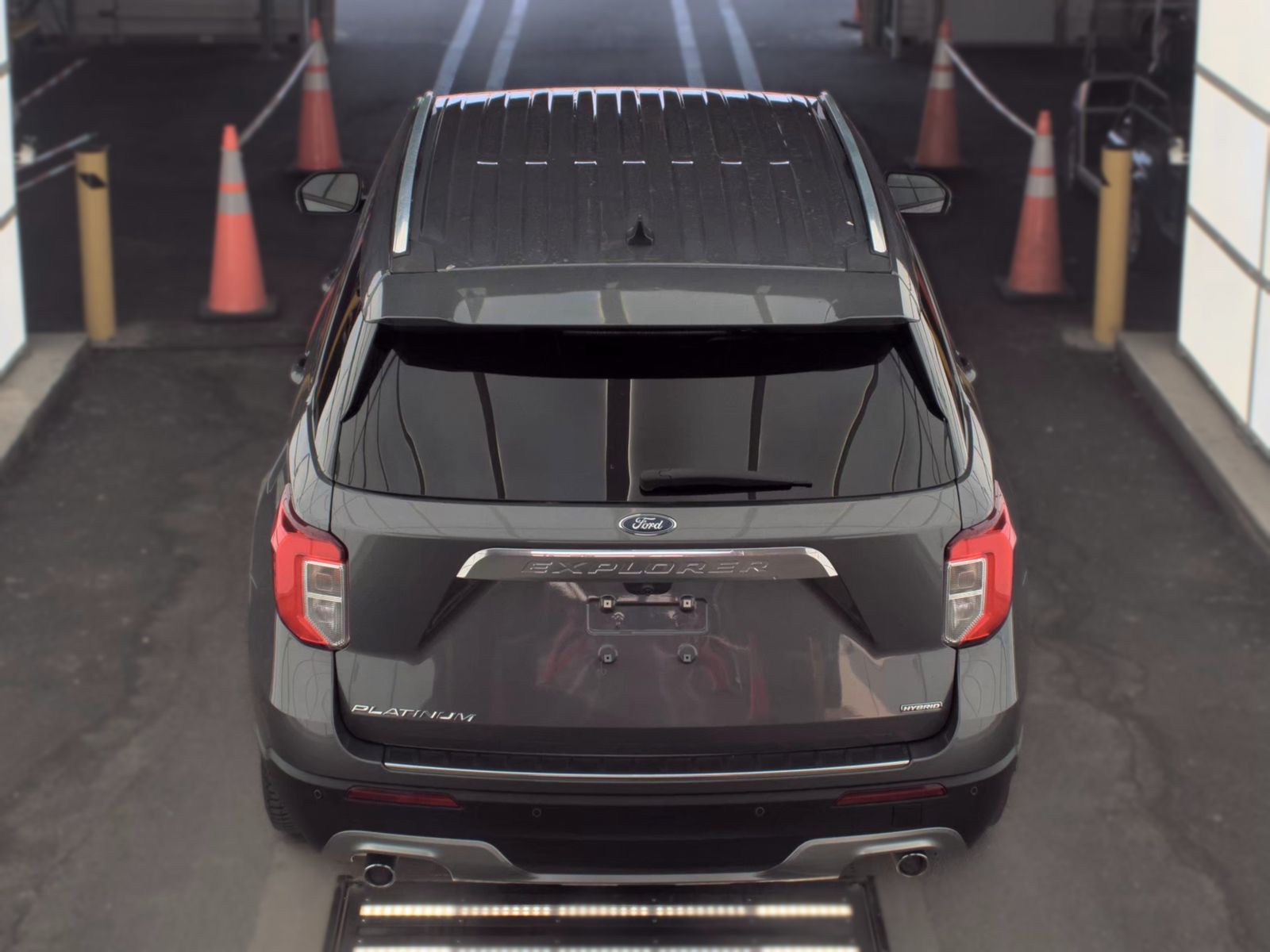 FORD EXPLORER - 7