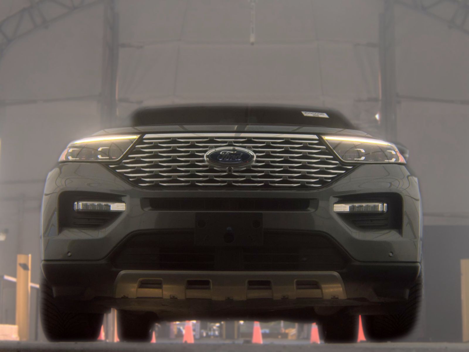 FORD EXPLORER - 4