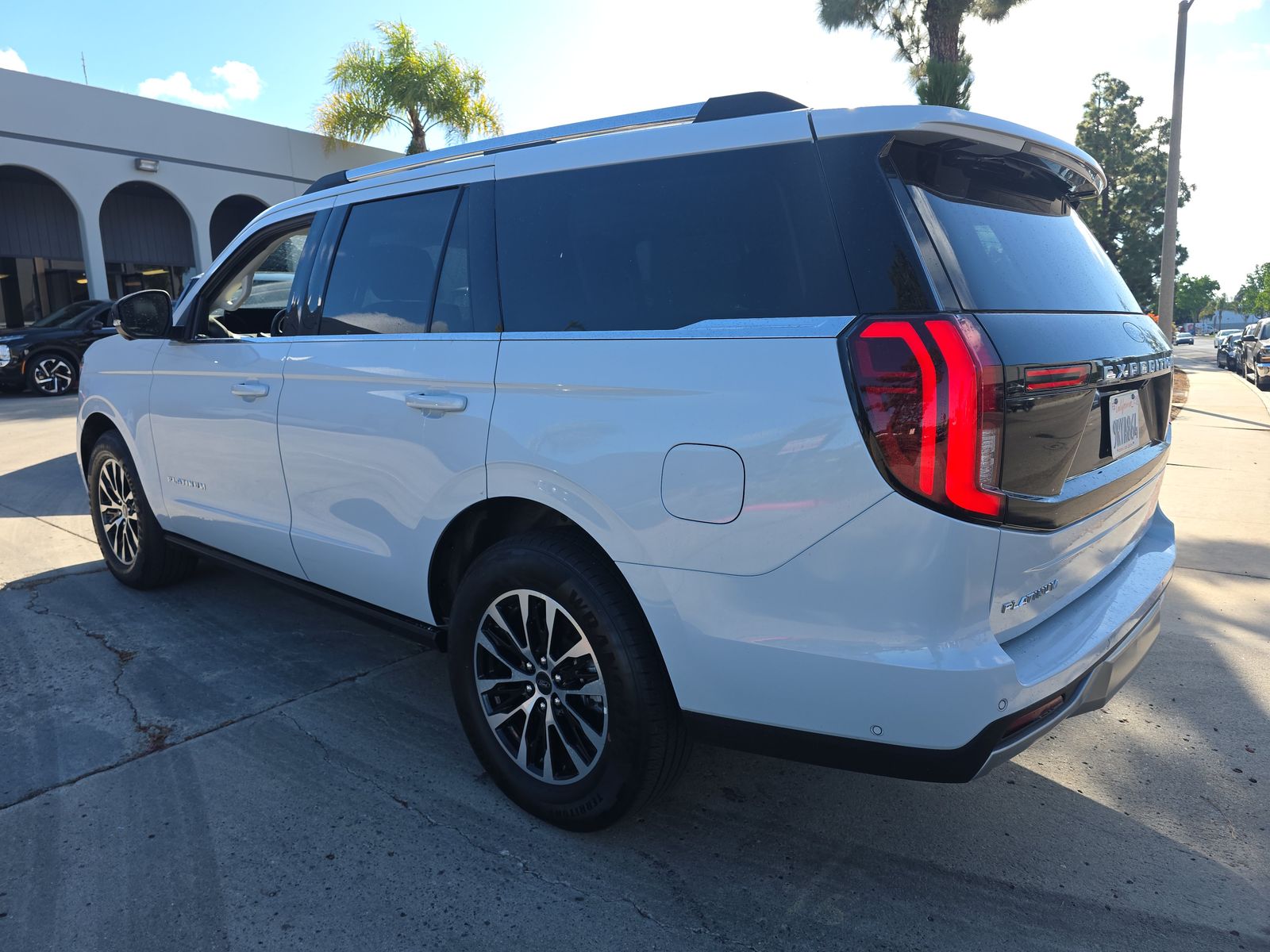 FORD EXPEDITION - 7