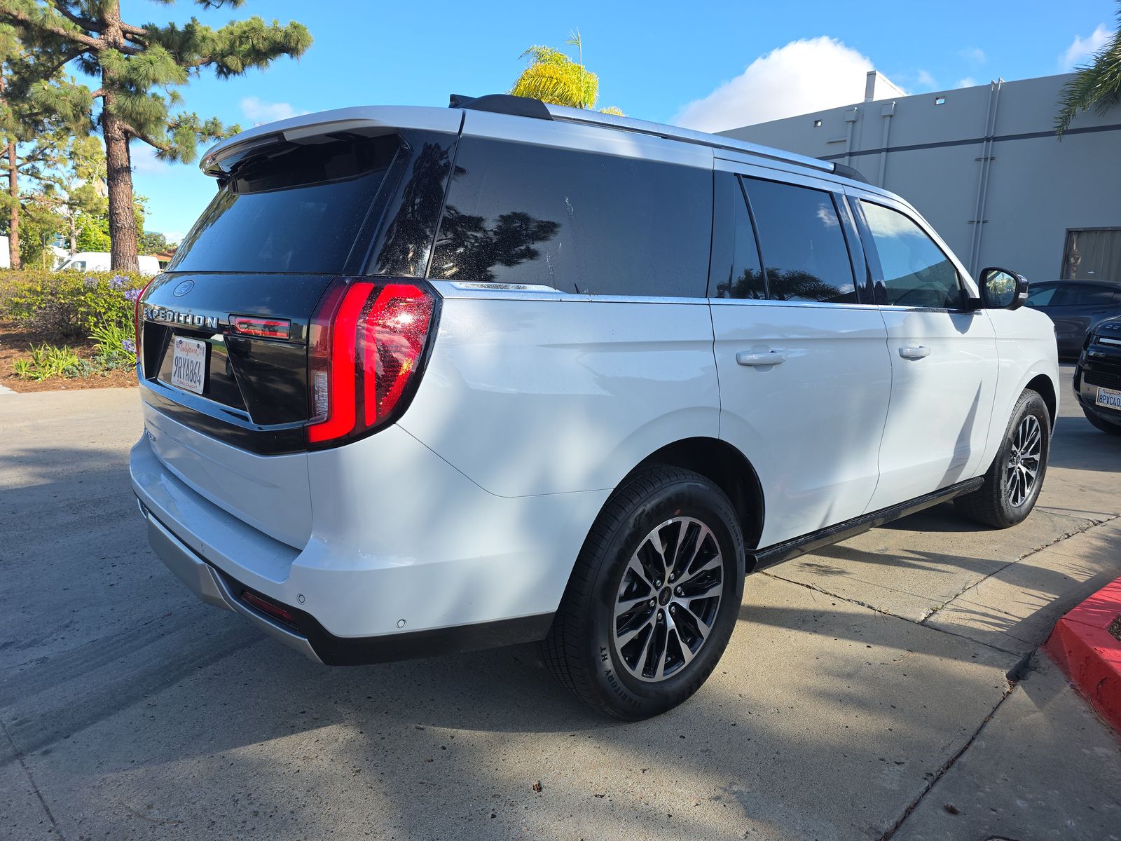 FORD EXPEDITION - 5