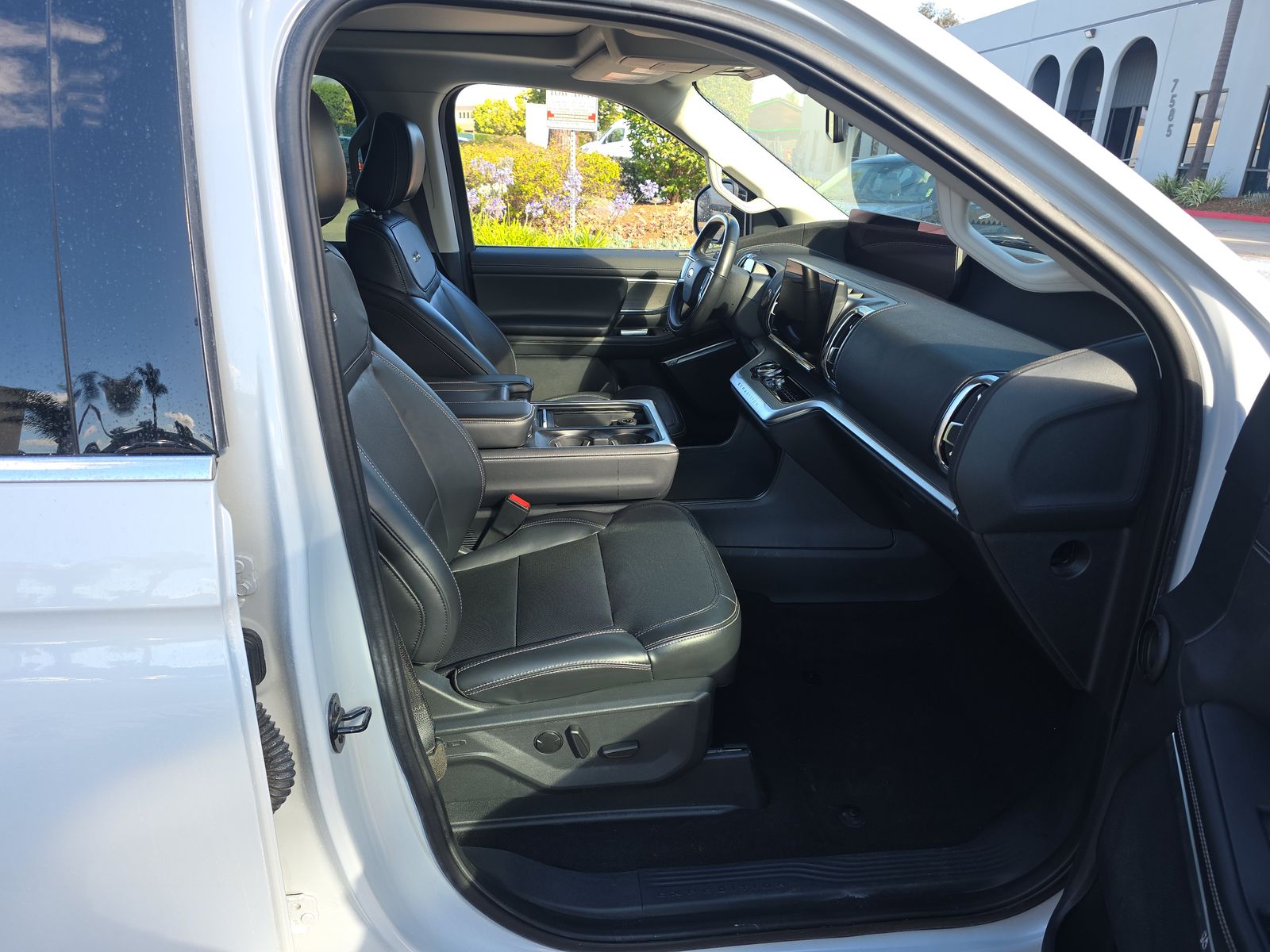 FORD EXPEDITION - 9