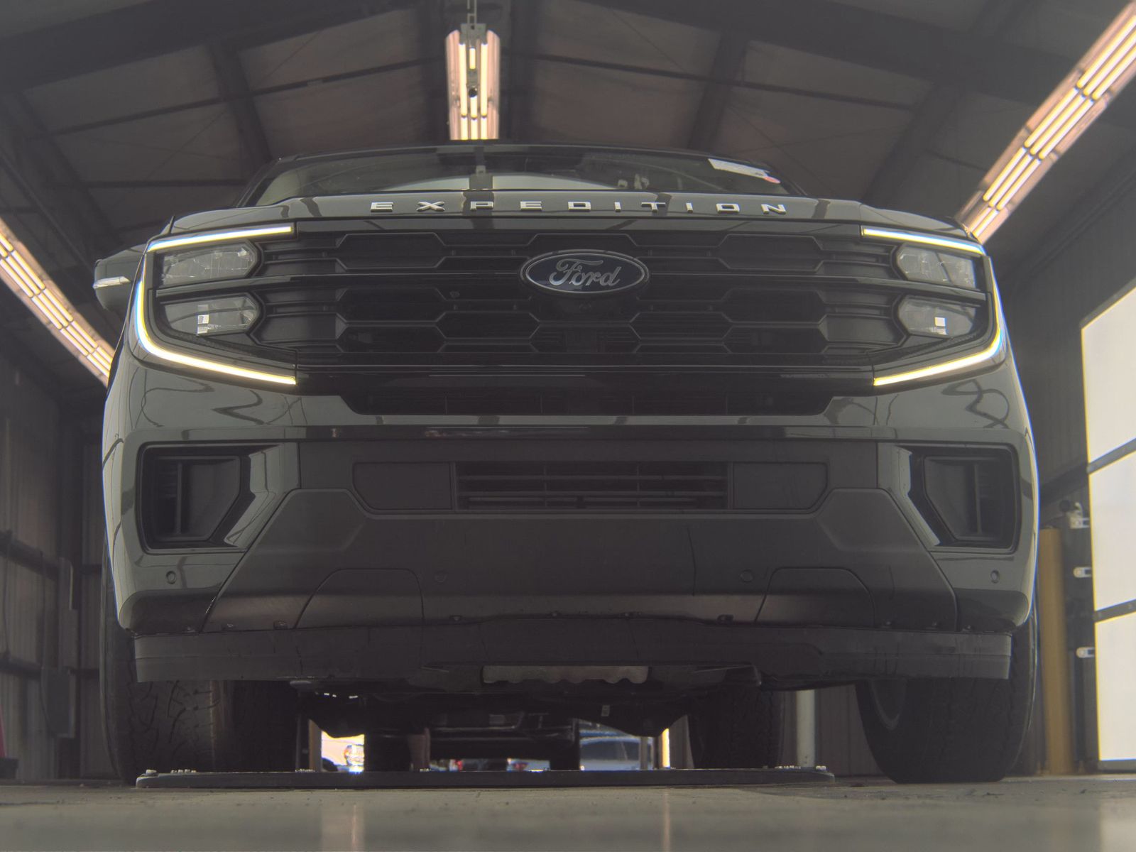 FORD EXPEDITION MAX - 4