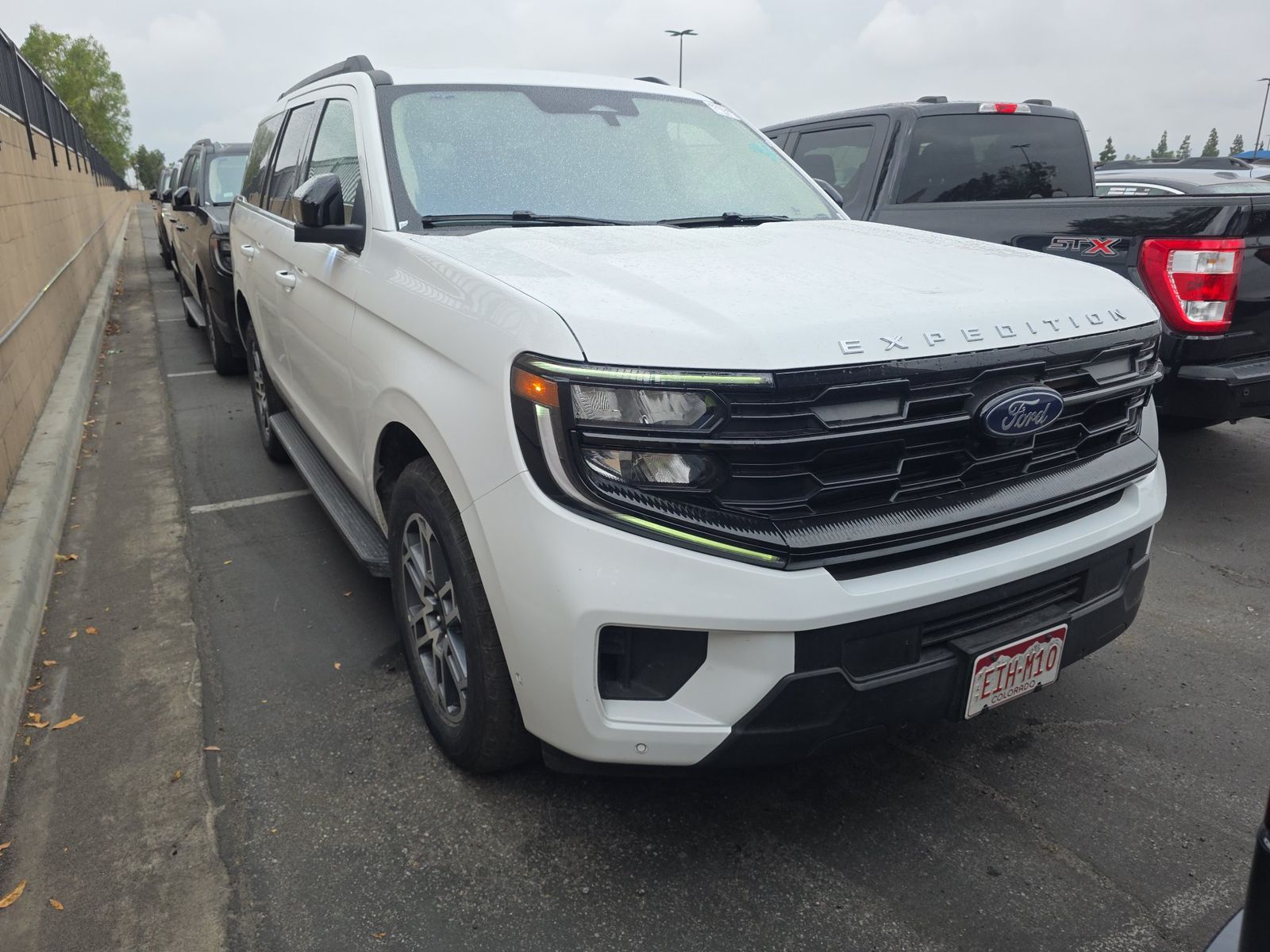 FORD EXPEDITION - 4