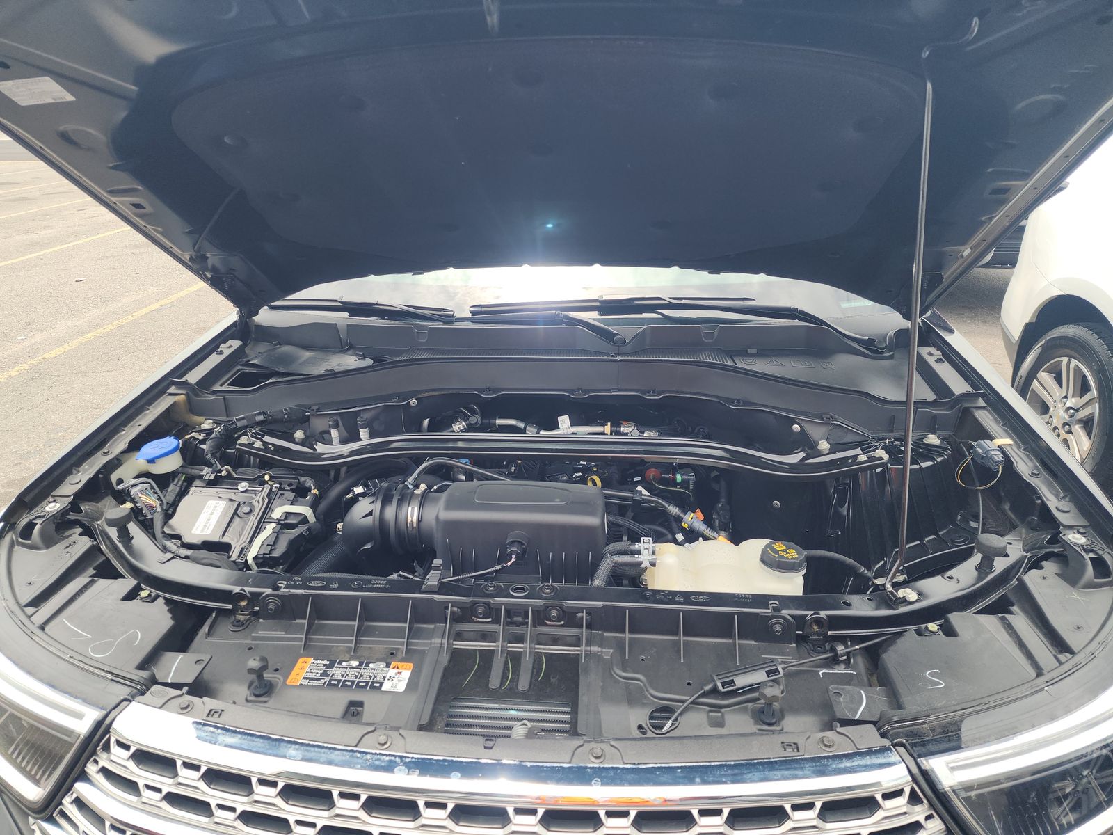 FORD EXPLORER - 8
