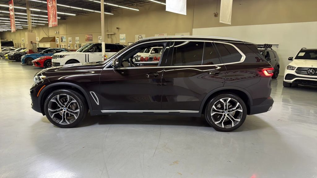 2021 BMW X5 sDrive40i RWD
