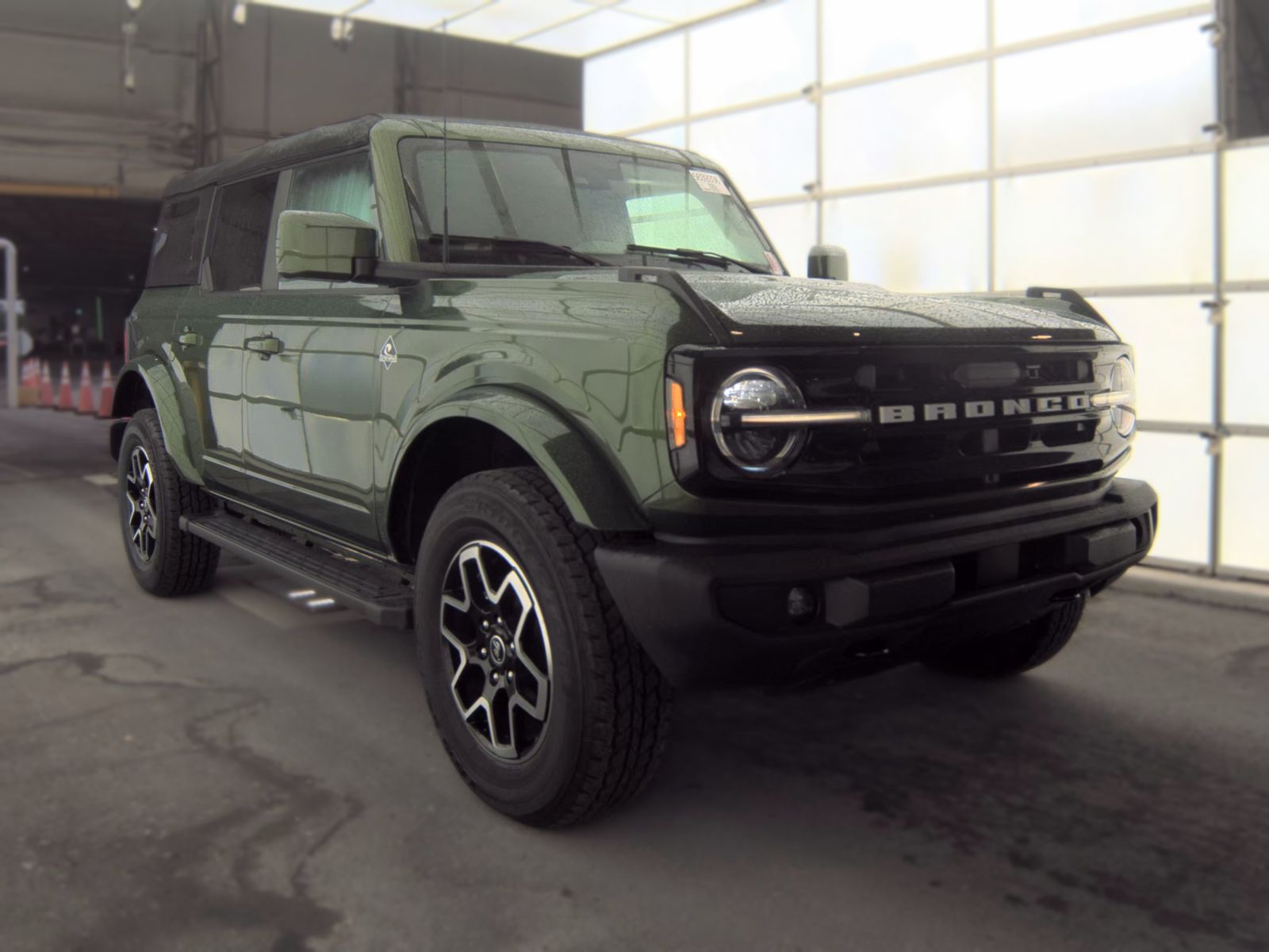 FORD BRONCO - 5