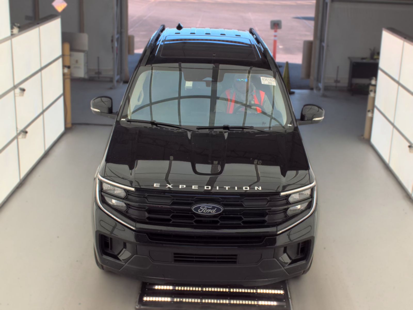 FORD EXPEDITION - 3