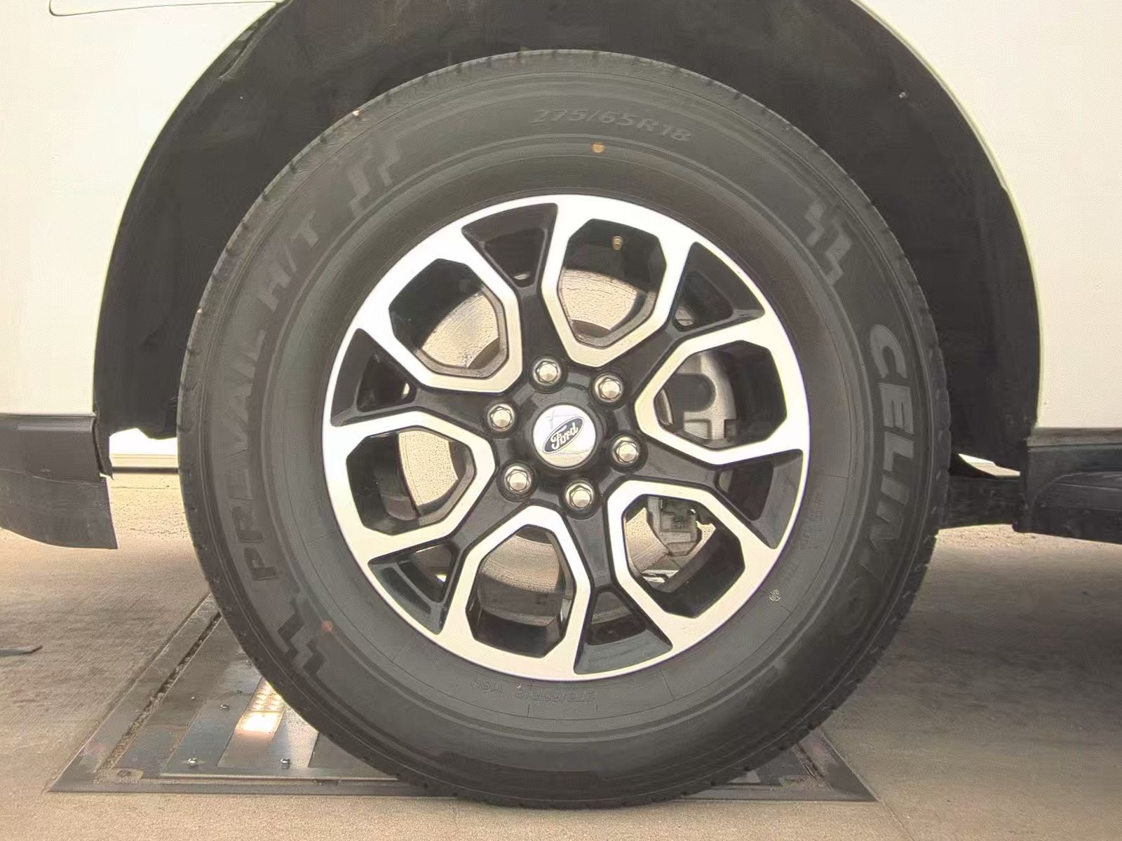FORD EXPEDITION MAX - 10