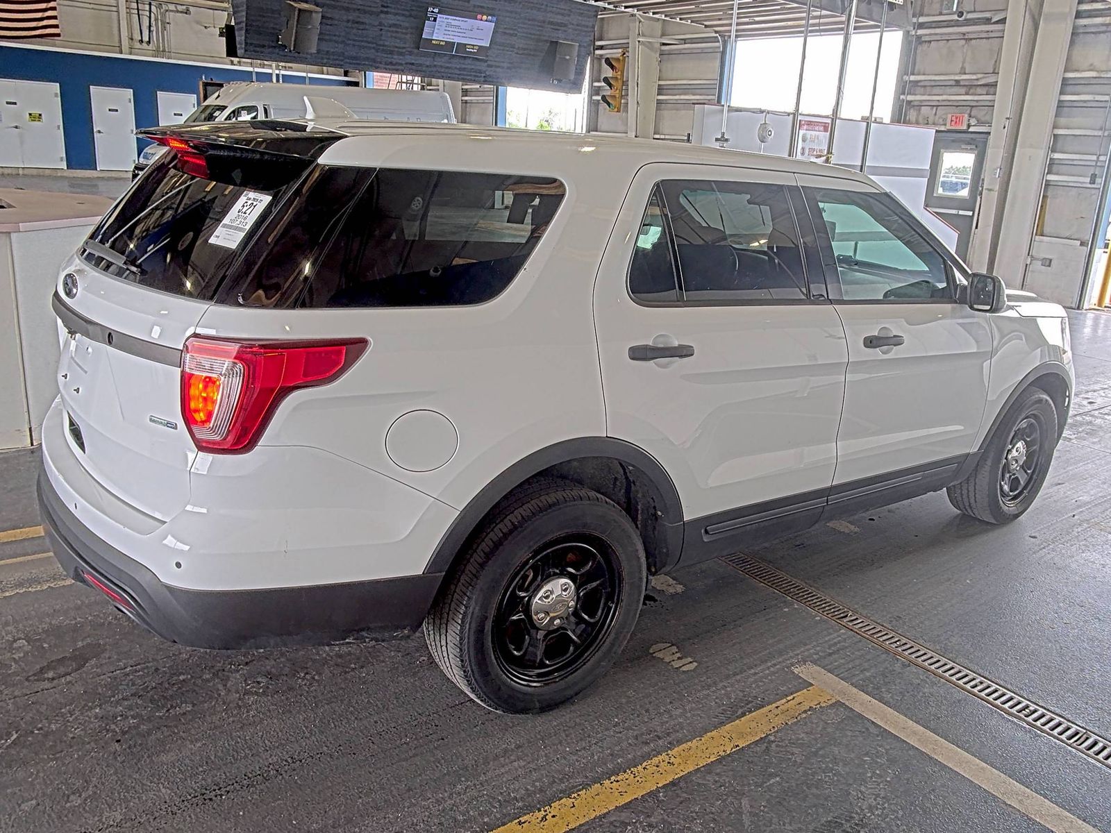FORD POLICE INTERCEPTOR UTILITY - 5