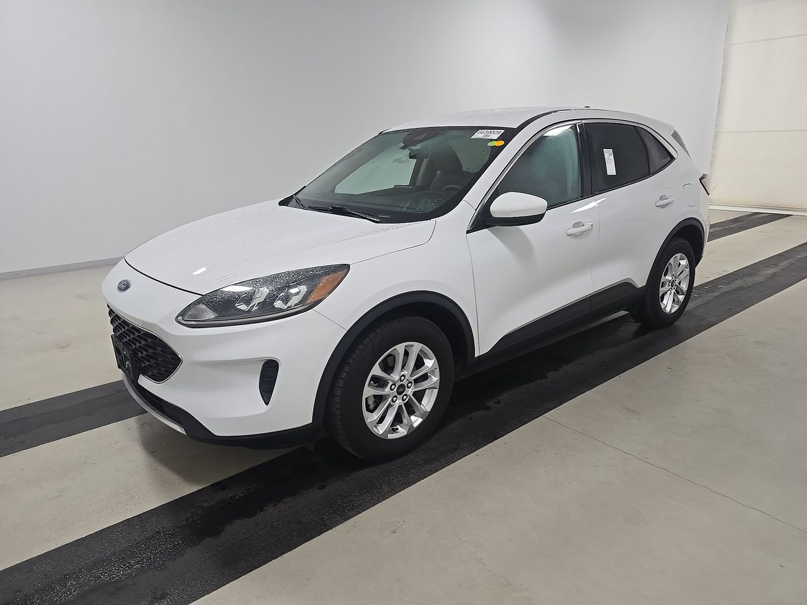 FORD ESCAPE - 1
