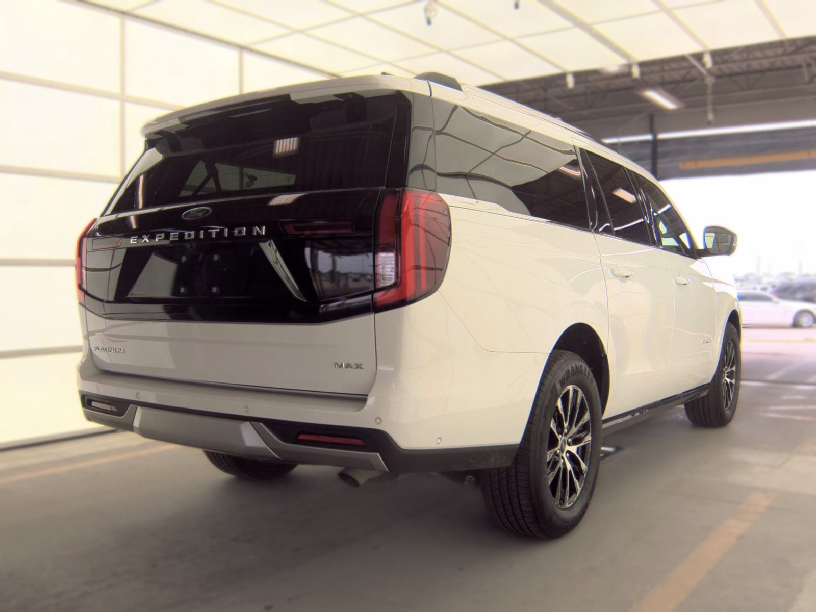 FORD EXPEDITION MAX - 5