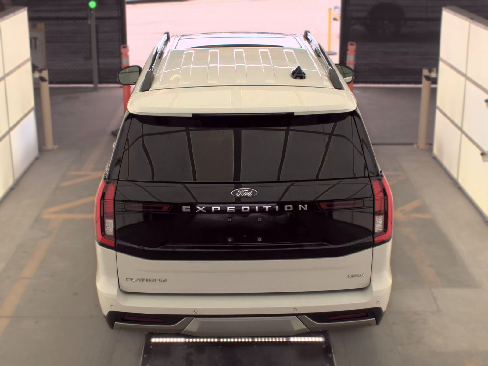 FORD EXPEDITION MAX - 6