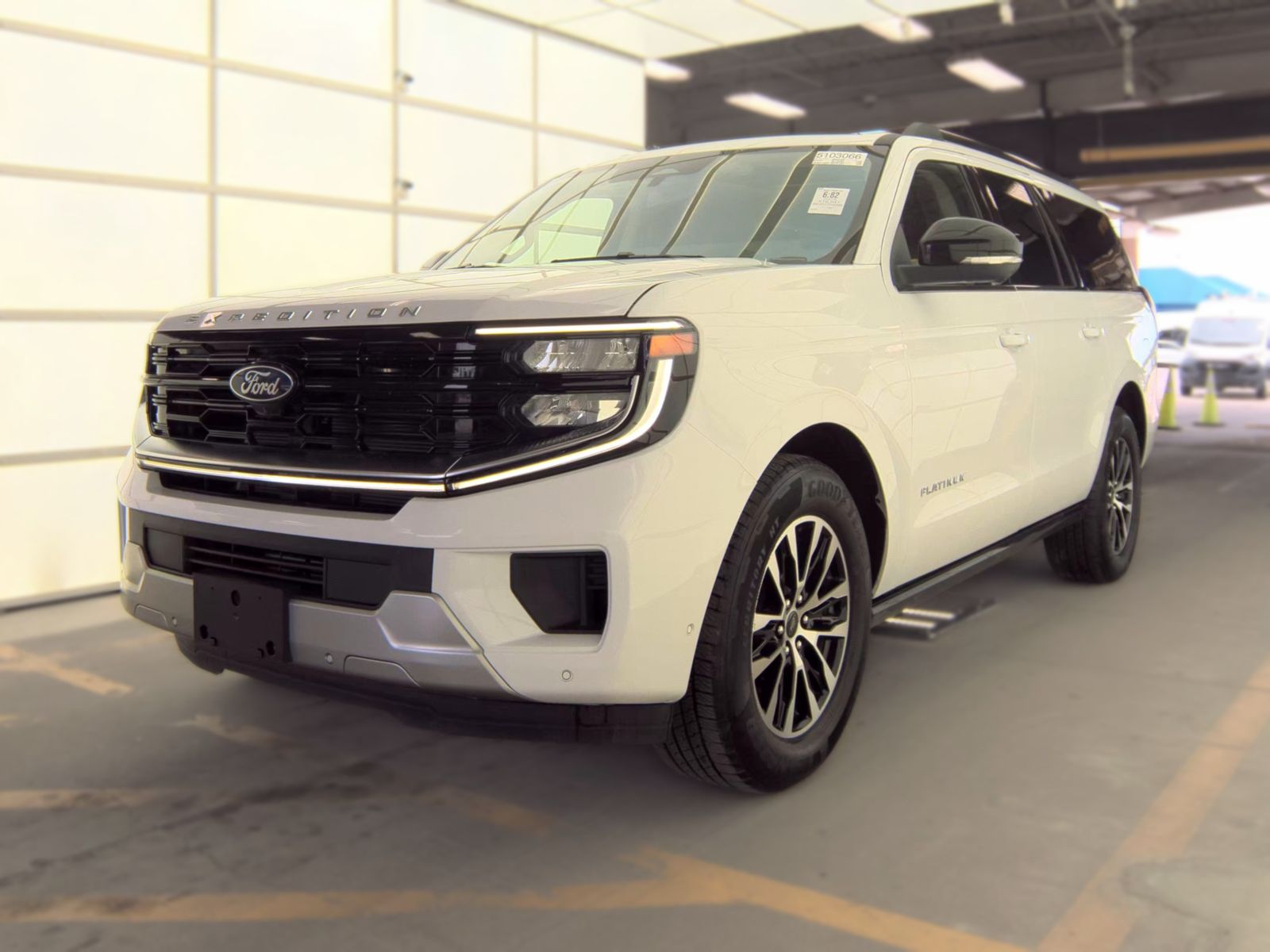 FORD EXPEDITION MAX - 1