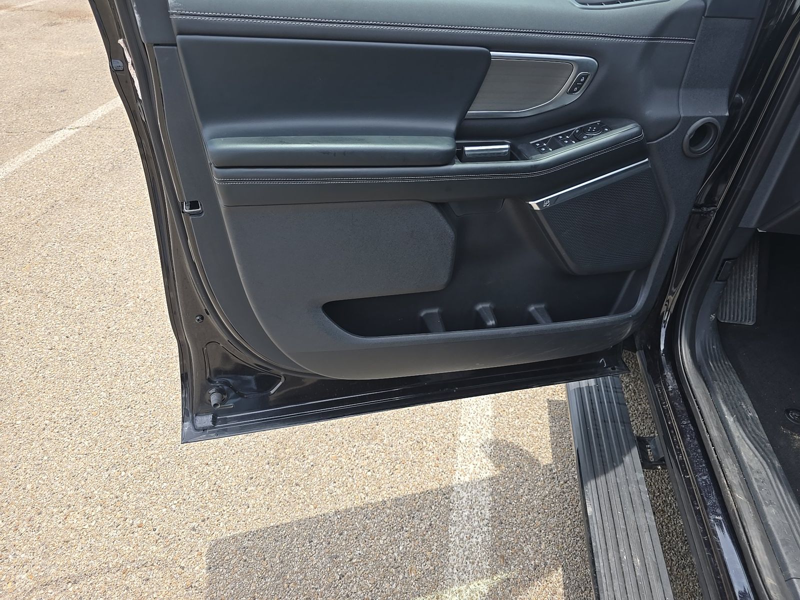 FORD EXPEDITION MAX - 10