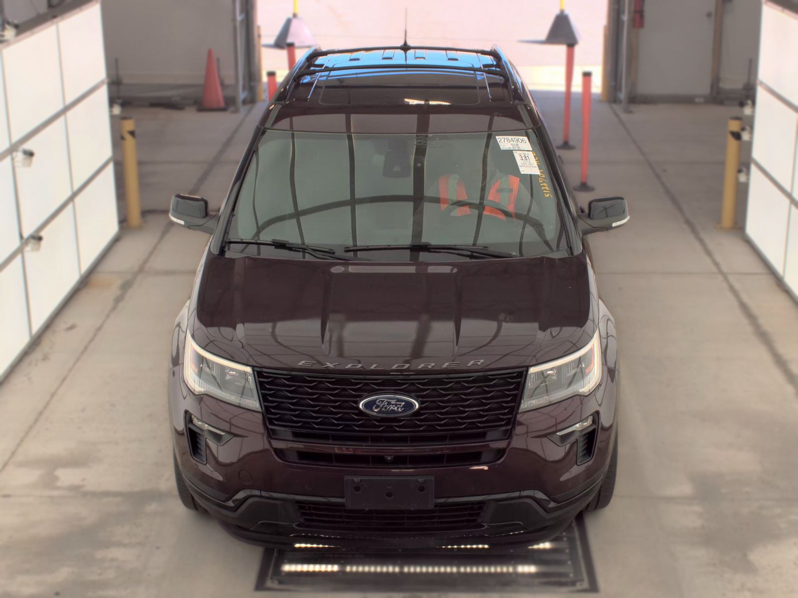 FORD EXPLORER - 3